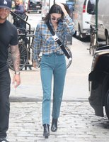 Kendall Jenner tote bag #G1502459