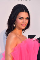 Kendall Jenner Sweatshirt #3847662