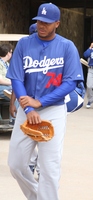 Kenley Jansen Longsleeve T-shirt #1980701