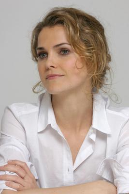 Keri Russell puzzle 2294115