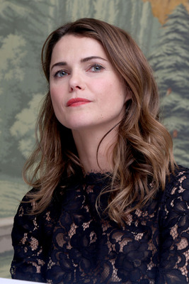 Keri Russell puzzle 2472037