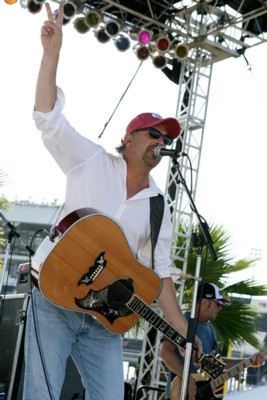 Kevin Costner posters