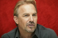 Kevin Costner Sweatshirt #2235350