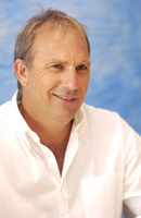 Kevin Costner longsleeve t-shirt #2391637