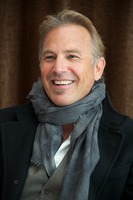 Kevin Costner Sweatshirt #2429309