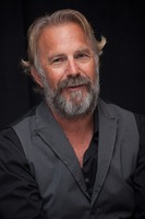 Kevin Costner Sweatshirt #2462115