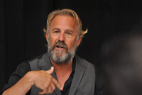 Kevin Costner Sweatshirt #2487960