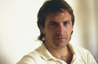 Kevin Costner t-shirt #3189394