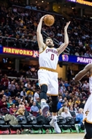 Kevin Love Sweatshirt #3421435
