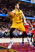 Kevin Love Sweatshirt #3421445
