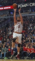 Kevin Love Longsleeve T-shirt #3421486