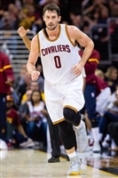 Kevin Love Longsleeve T-shirt #3421556