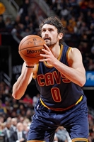 Kevin Love Longsleeve T-shirt #3421580
