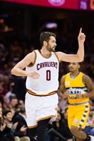 Kevin Love Sweatshirt #3421629