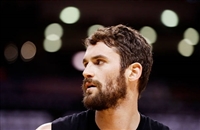 Kevin Love Sweatshirt #3421722