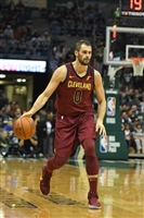 Kevin Love Sweatshirt #3421757