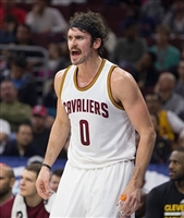 Kevin Love Sweatshirt #3421918