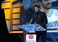 Kevin Love Sweatshirt #3960026