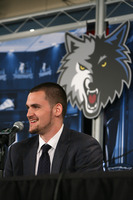 Kevin Love Sweatshirt #3960045