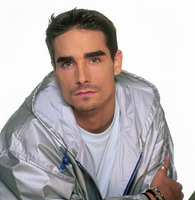 Kevin Richardson Longsleeve T-shirt #3054246