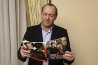 Kevin Spacey Longsleeve T-shirt #2261419