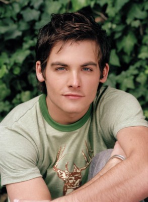 Kevin Zegers posters
