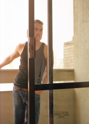 Kevin Zegers posters