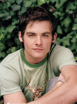 Kevin Zegers posters