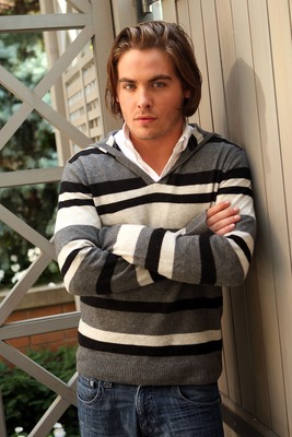 Kevin Zegers posters