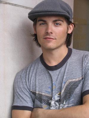 Kevin Zegers posters