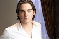 Kevin Zegers t-shirt #2229146