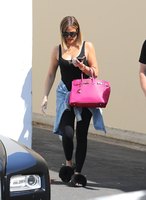 Khloe Kardashian tote bag #G1296984