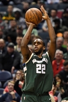 Khris Middleton Longsleeve T-shirt #3425796