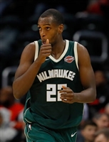 Khris Middleton Longsleeve T-shirt #3425954