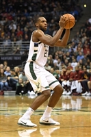 Khris Middleton Longsleeve T-shirt #3425962