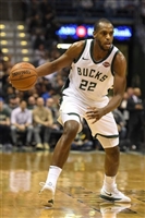 Khris Middleton Longsleeve T-shirt #3425989