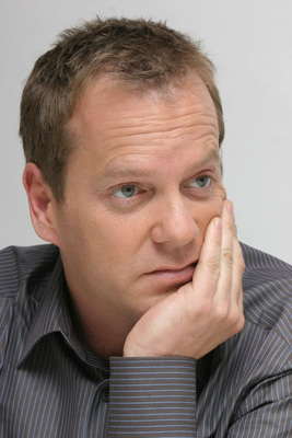 Kiefer Sutherland posters