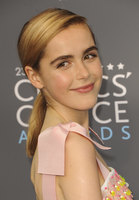 Kiernan Shipka longsleeve t-shirt #2989292