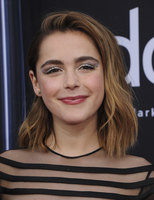 Kiernan Shipka longsleeve t-shirt #3832919