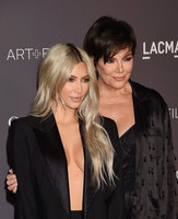 Kim   Kardashian Longsleeve T-shirt #2870088