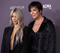 Kim   Kardashian Longsleeve T-shirt #2870157
