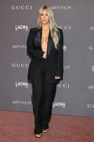 Kim   Kardashian Longsleeve T-shirt #2870180