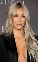 Kim   Kardashian Longsleeve T-shirt #2870229