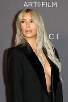 Kim   Kardashian Longsleeve T-shirt #2870583