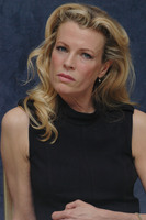 Kim Basinger Sweatshirt #2038744