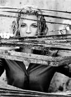 Kim Basinger t-shirt #3662404