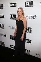 Kim Dickens Longsleeve T-shirt #3743217