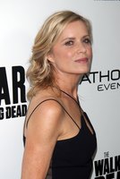 Kim Dickens Longsleeve T-shirt #3743236