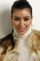 Kim Kardashian Longsleeve T-shirt #2037733