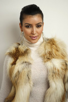 Kim Kardashian Sweatshirt #2037734